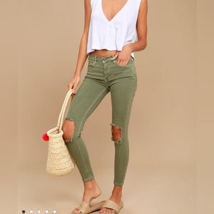 Free People Distressed Jeans